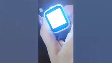 Зависли часы и не как не реагируют Elari KidPhone 2